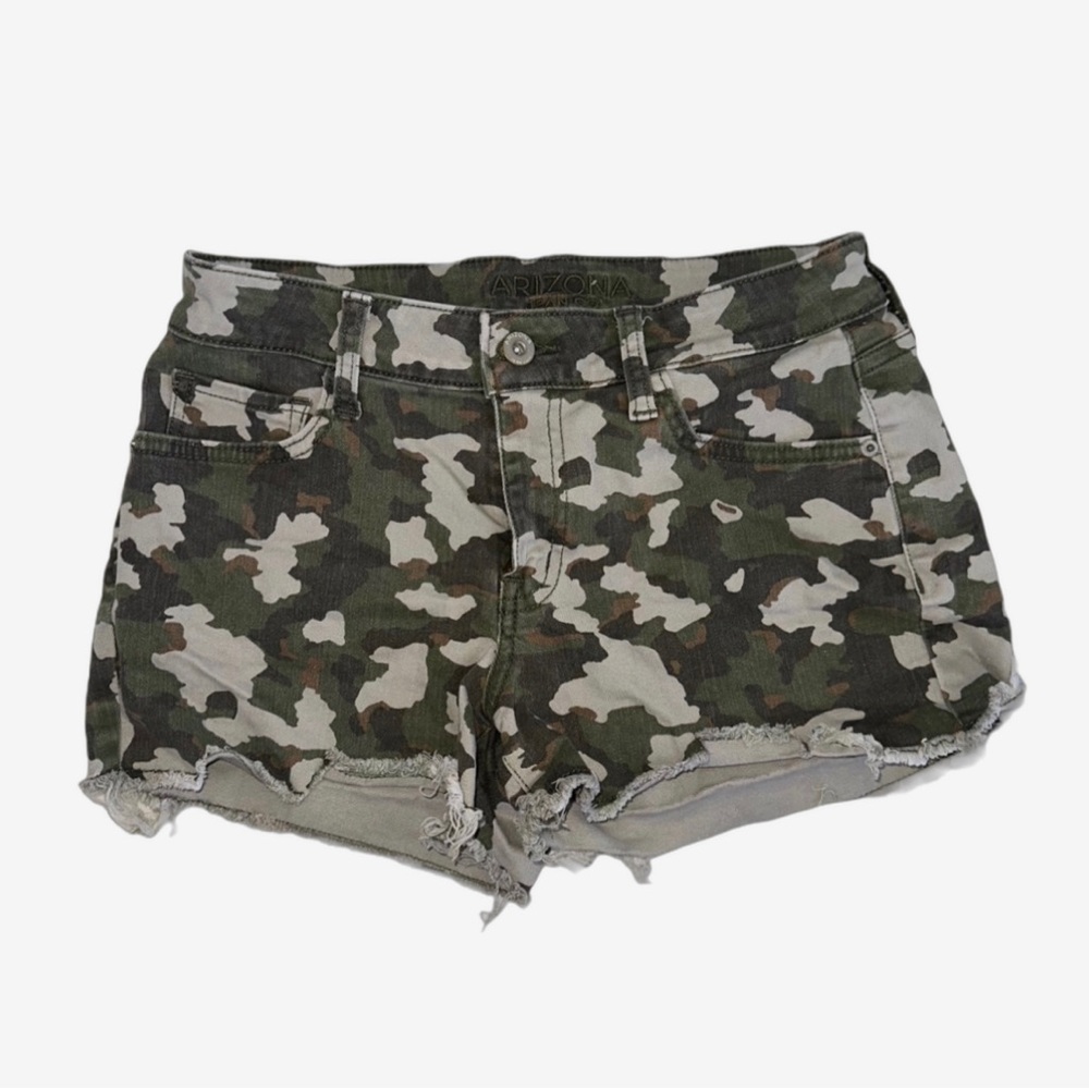 CAMO JEAN SHORTS